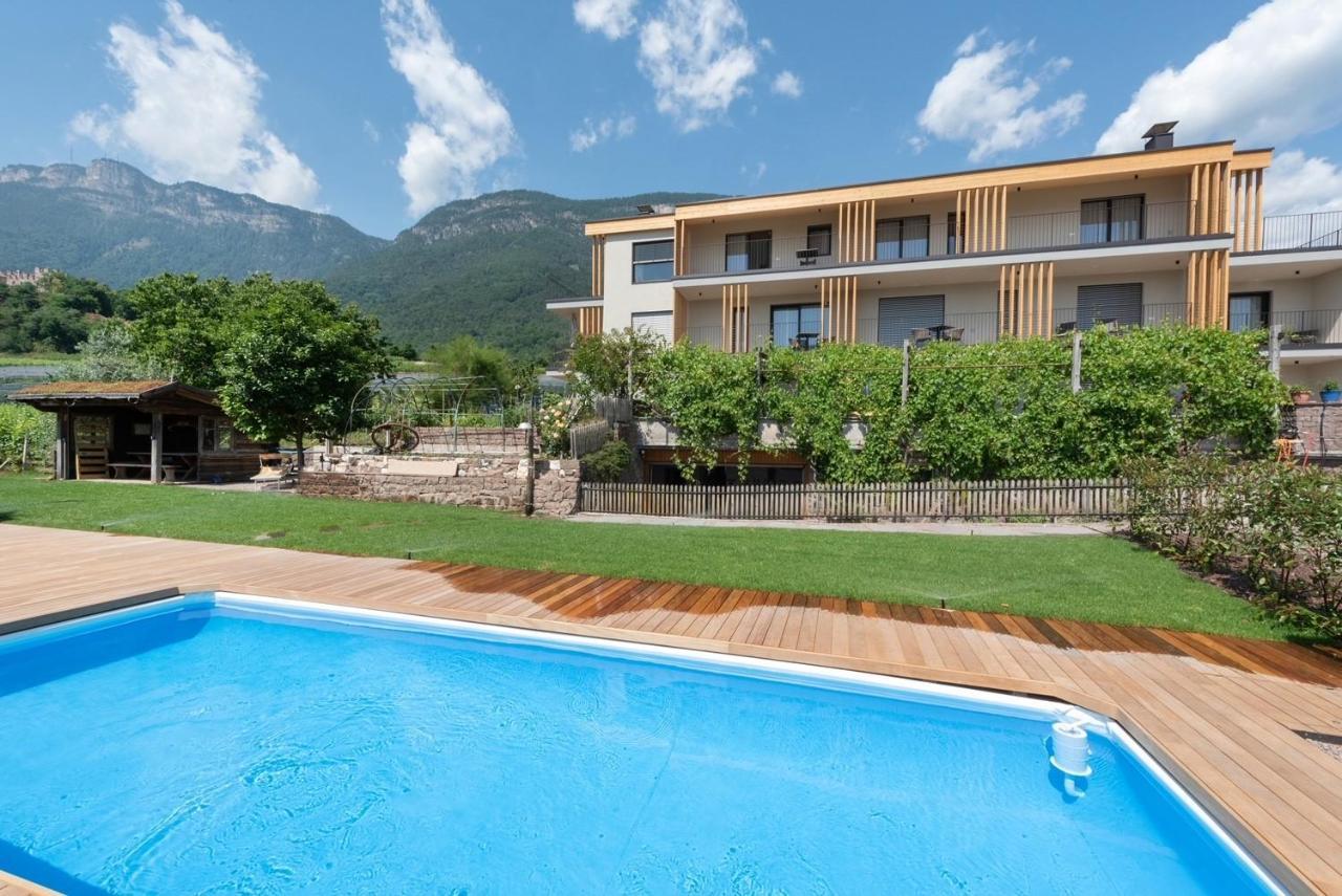 Villa Montis Exclusive Holiday Apartments In Eppan With Spectacular Views Of Dolomites And Bolzano Area 아피아노 술라 스트라다 델 비노 외부 사진